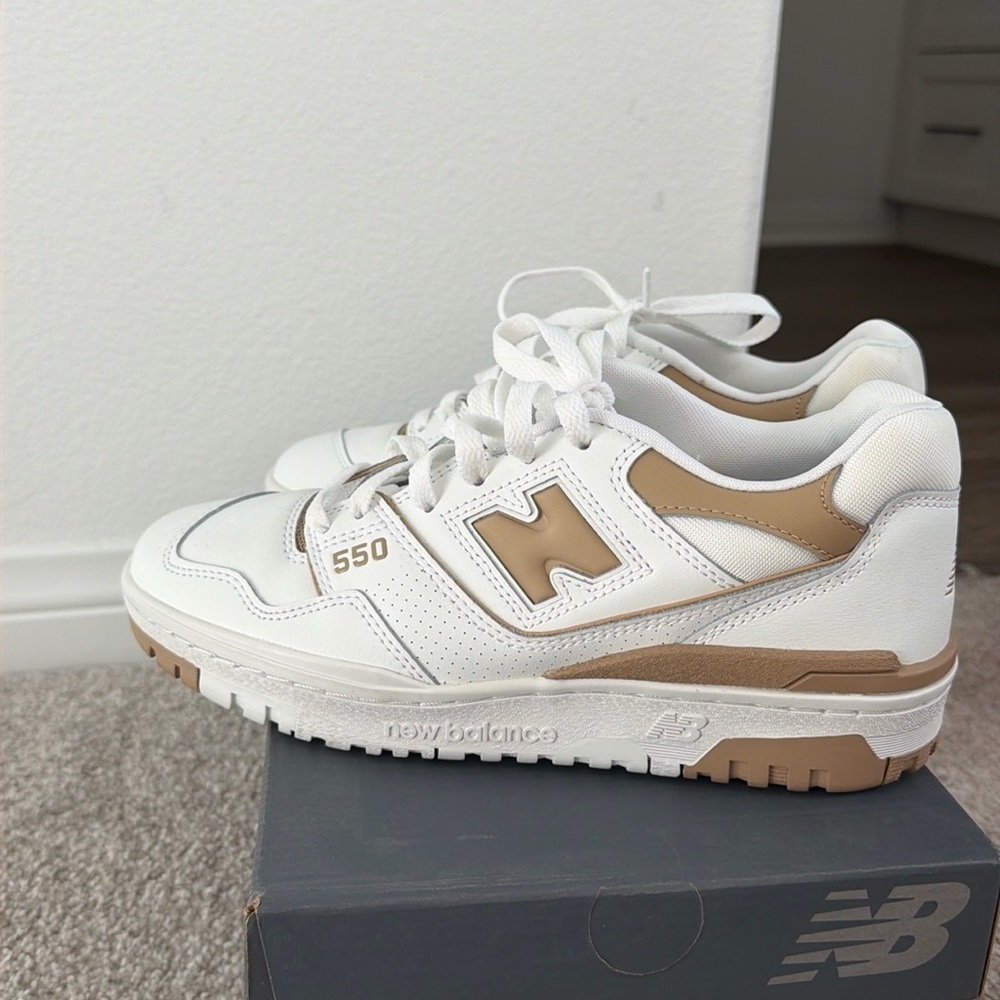 New Balance 550